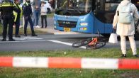 Kind op fiets aangereden door stadsbus in Almere