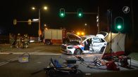 Drie zwaargewonden bij botsing tussen politiewagen en auto