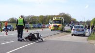 Motor knalt op auto in Ommen, slachtoffers gelanceerd
