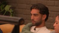 Robert begint wel steeds meer op Ricky te lijken