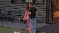 Robert wil alles weten van Roxy