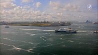 Cruiseschip Hondius aangekomen in de Rotterdamse haven
