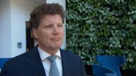 Burgemeester Barneveld reageert op kritiek over asielopvang: 'We zijn hard bezig'