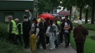 Veel mensen lopen mee met stille tocht voor doodgestoken Kalilu