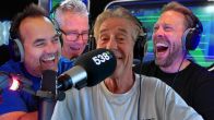 Koningspaar duikt kleedkamer Oranje in: 'Dan kunnen we meedouchen!'