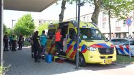 Kind (1) valt uit raam op derde verdieping in Schiedam