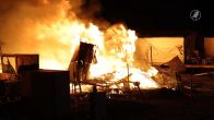 Zes strandhuisjes verwoest door brand in Velsen-Noord