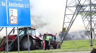 Boerenprotest: meerdere brandjes langs snelwegen