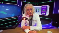 De mop van Arie gaat bij de dokter langs!