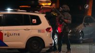 Politie schiet meerdere keren nadat automobilist inrijdt op agent in Someren