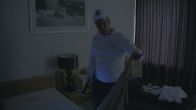 Rob Geus walgt van smerige kamer: 'Eén vieze bende'