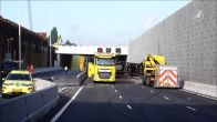 A9 dicht bij Amstelveen door gekantelde vrachtwagen