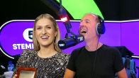 Britt Dekker verklapt nieuwe ‘paardenhit’.