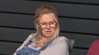 Angela erkent haar eigen valkuil: 'Ik denk nooit na'