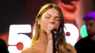 Isabel van Gelder doet Heartless live bij Frank & Airen op Radio 538
